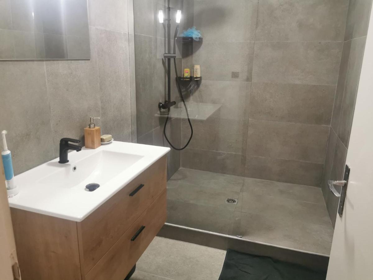 Chez Habitant, Quartier Gare Et Chateau Homestay *
